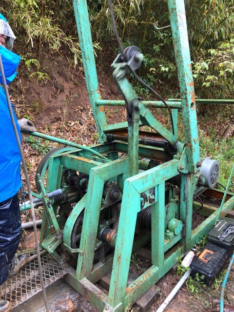 94F16B27-0A4A-49F7-AB79-99EFF18D95E5