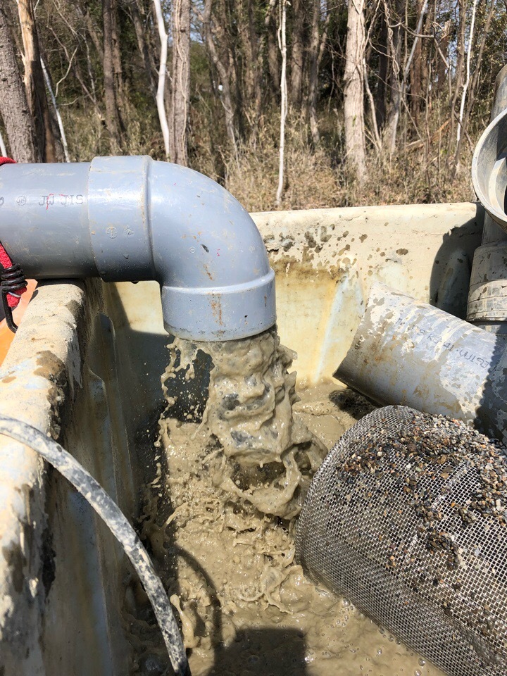 FE188D2A-CD7E-4C49-B093-1CB99D2B4182